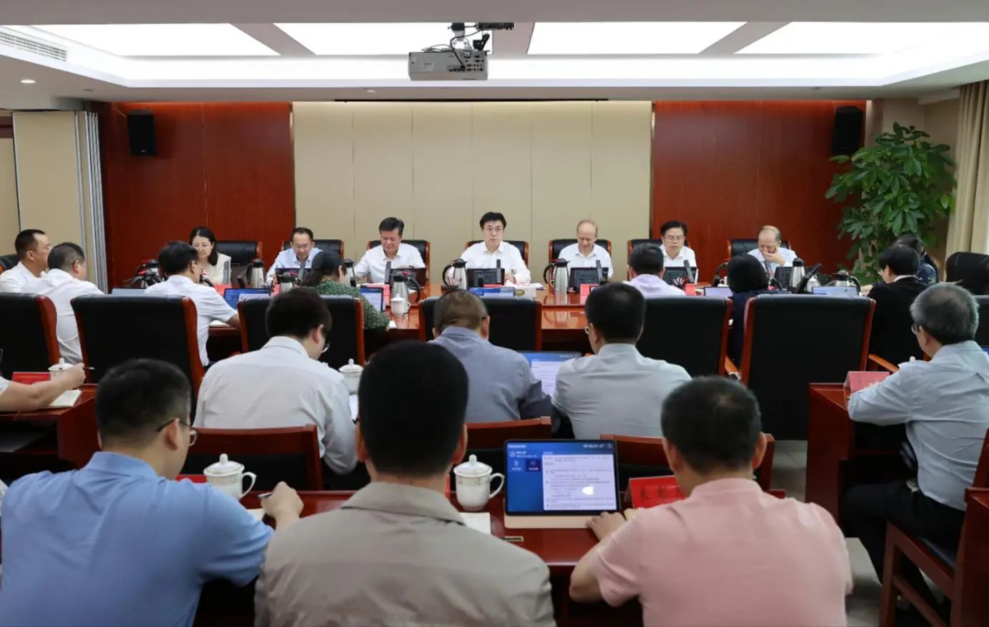 福建省人社廳黨組理論學習中心組專題學習研討習近平總書記在福建考察時的重要講話精神